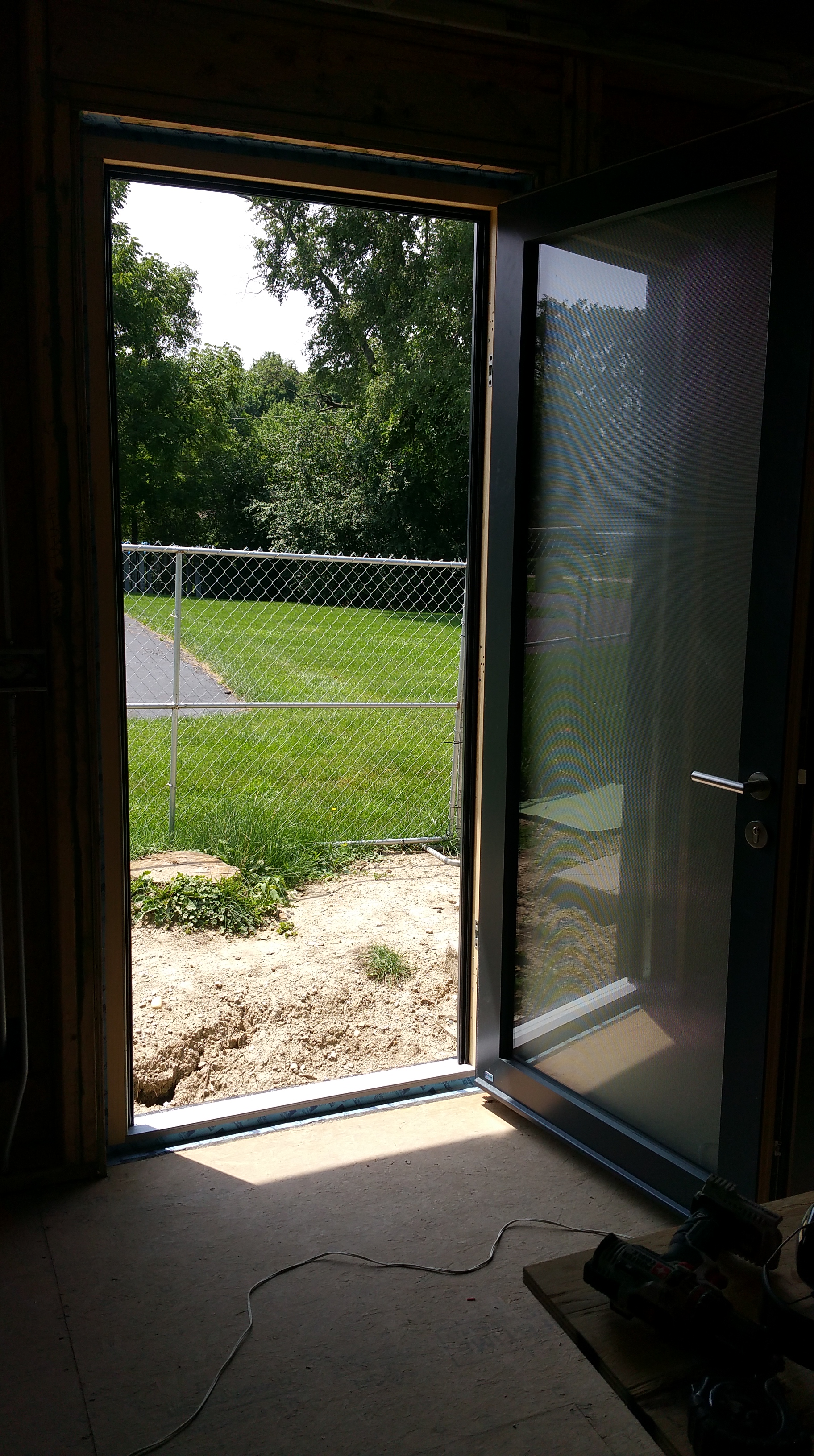 kitch dr from int w: sun