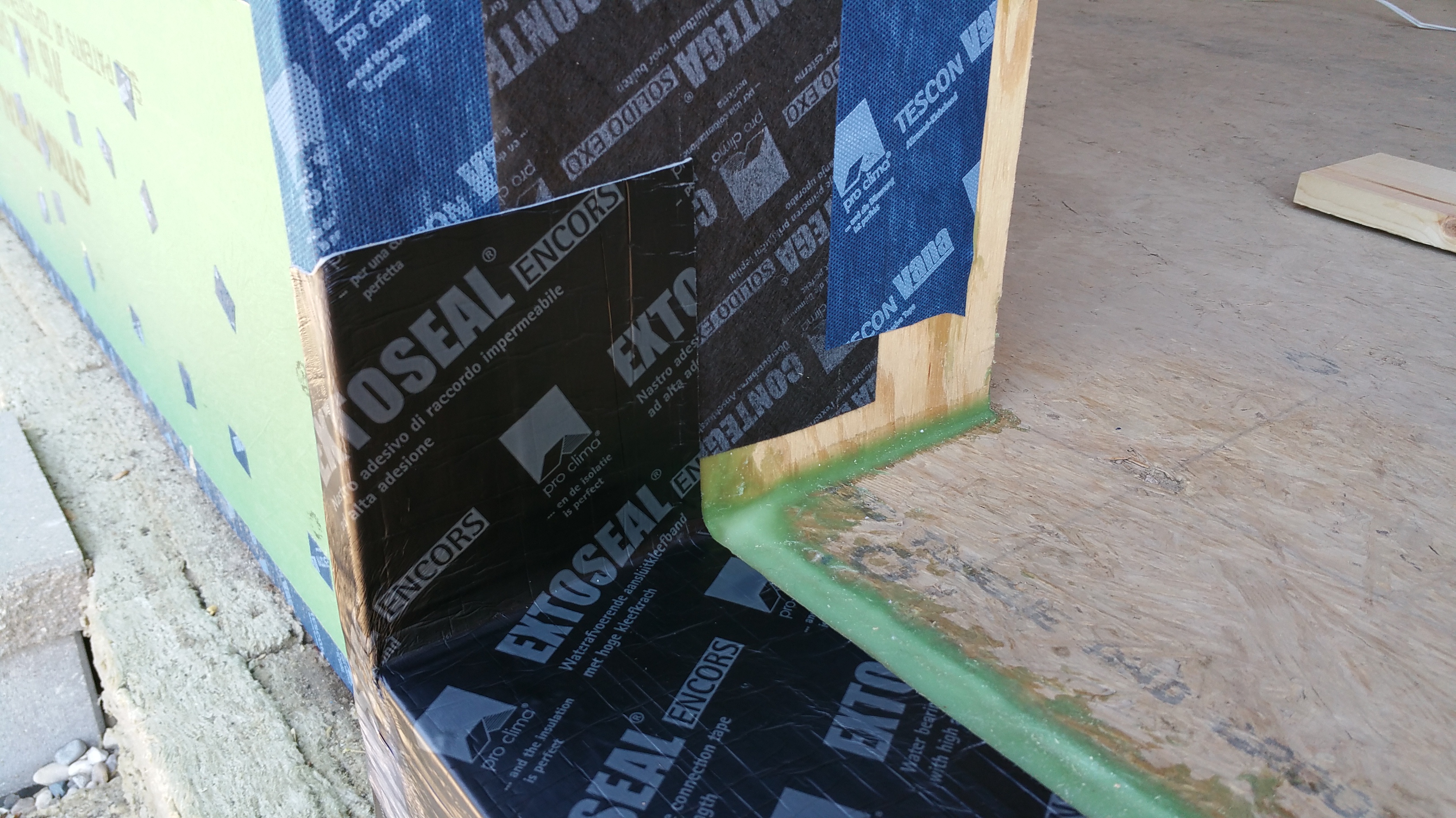 lwr lft kitch dr buck w: first row extoseal