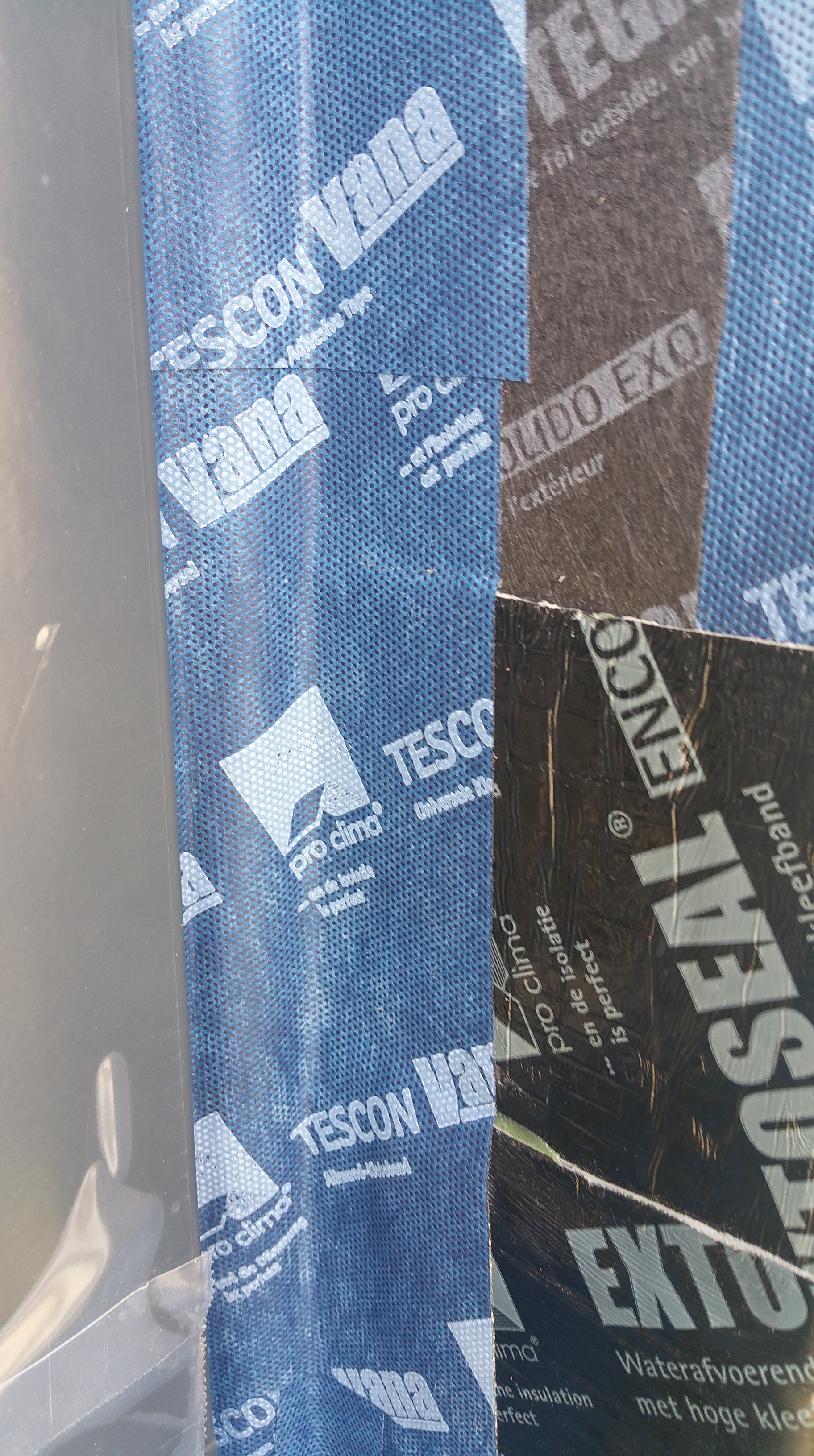 rgt side ext wdw frame finished w: tvana