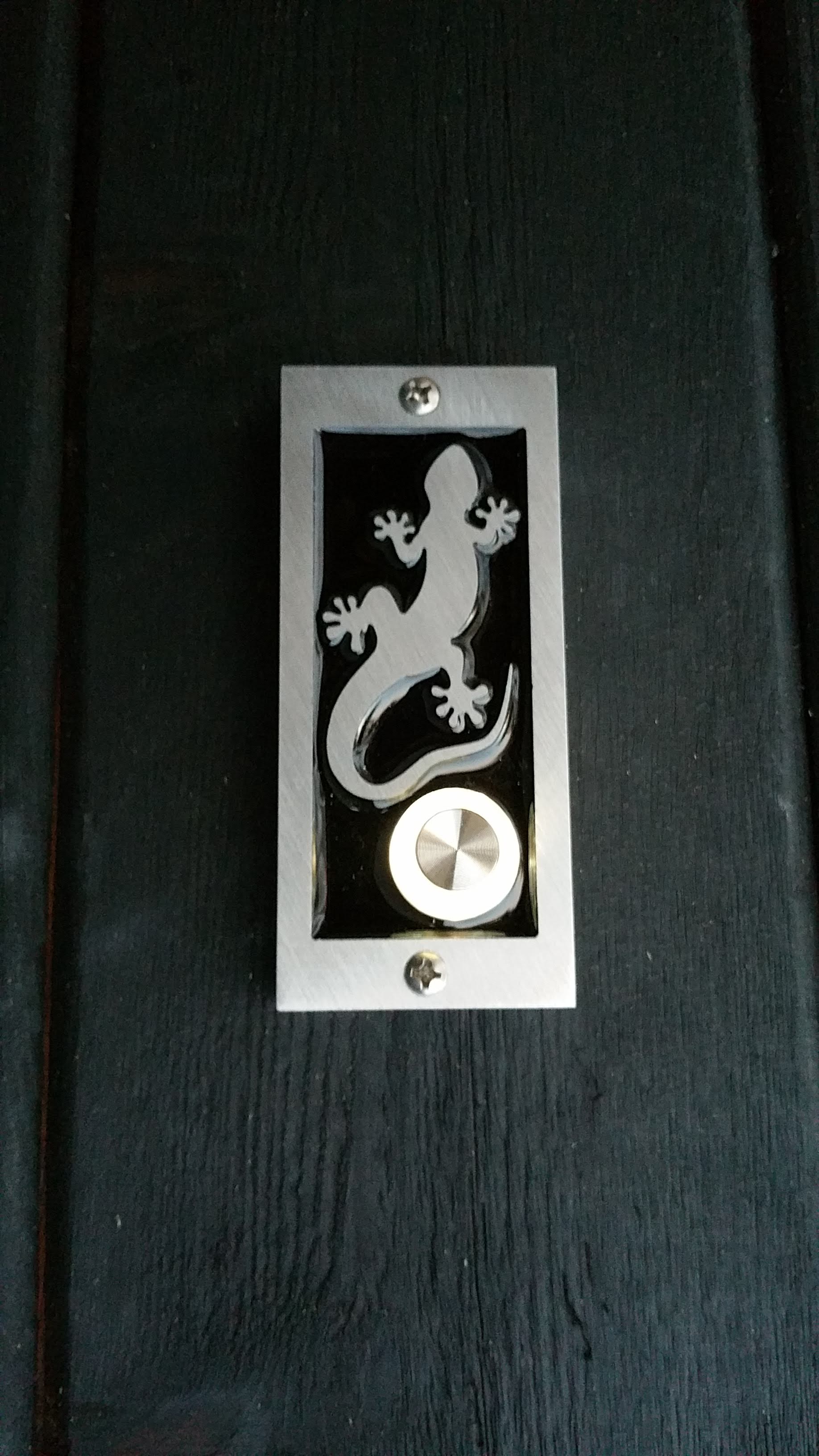 Modish Metal Art doorbell