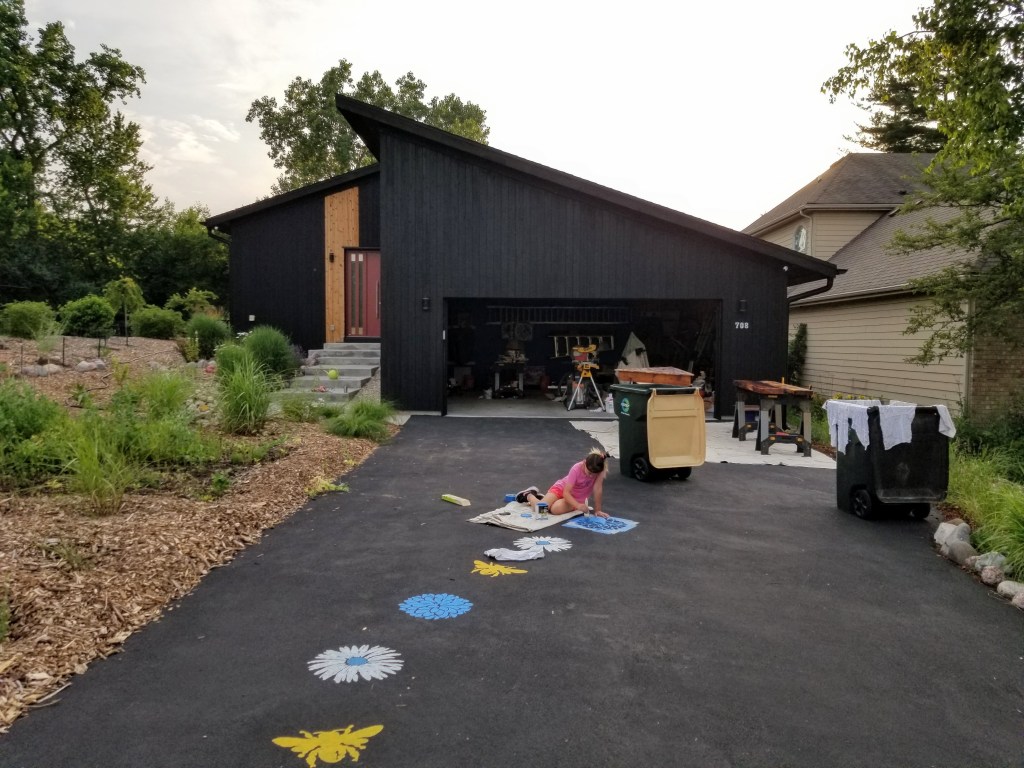 painting stencils on driveway