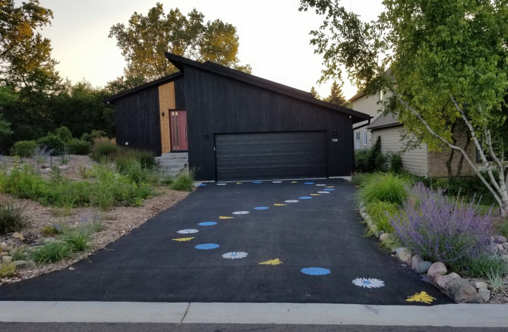 driveway with stencils